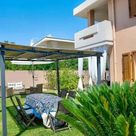 Villa Daniela Sul Mare. *