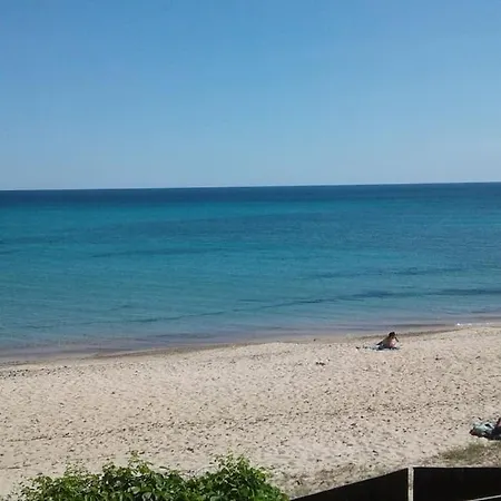 Daniela Sul Mare. * Flumini di Quartu