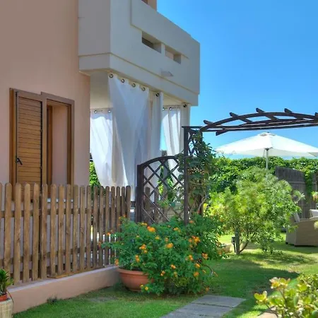 Daniela Sul Mare. Villa *