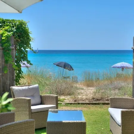 Daniela Sul Mare. Villa