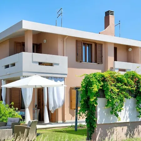 Daniela Sul Mare. Villa
