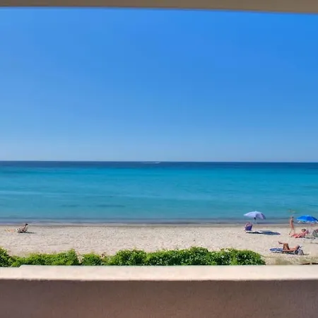 Daniela Sul Mare. Villa