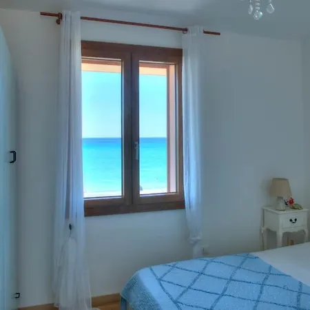 Daniela Sul Mare. Villa Flumini di Quartu